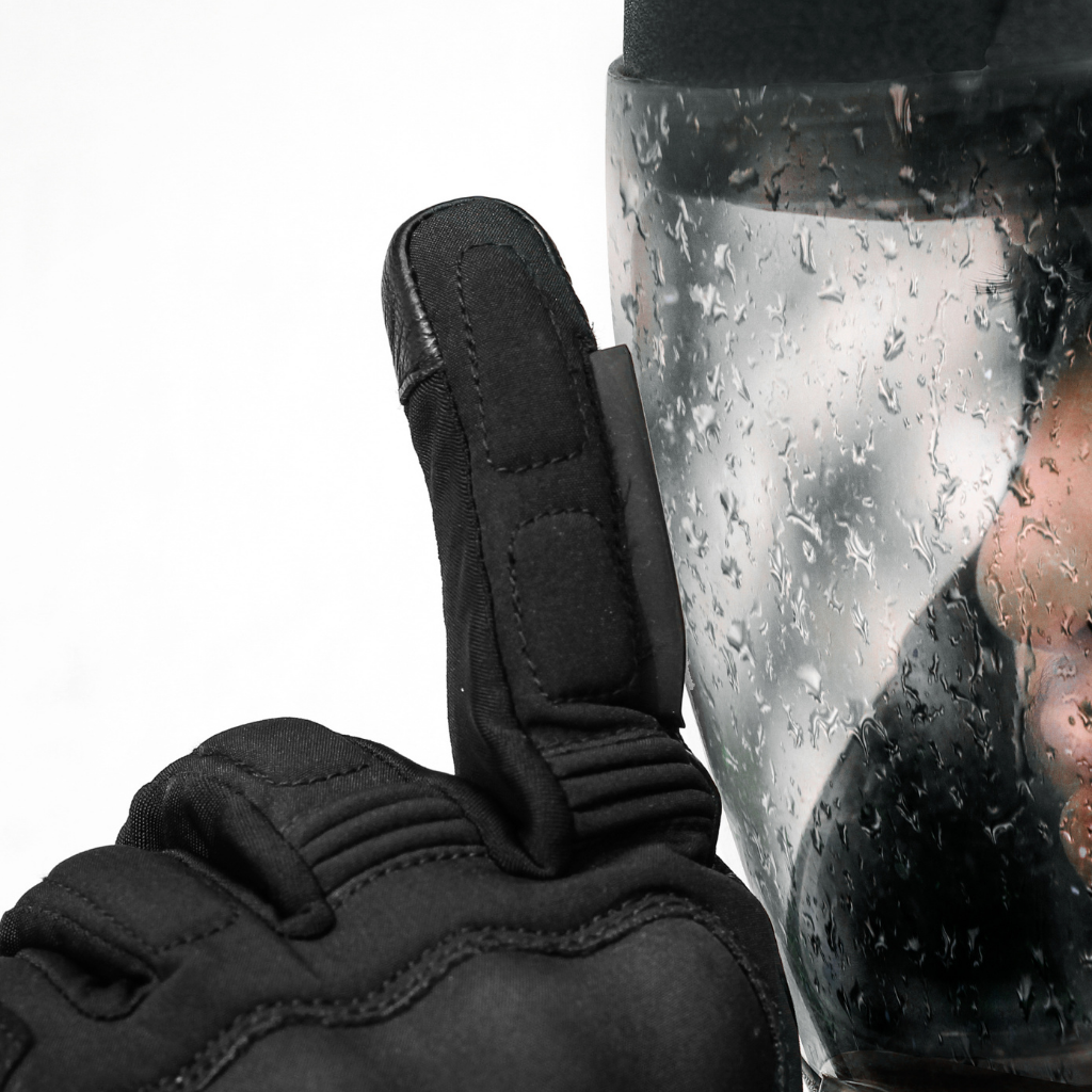 Raida AqDry Waterproof Gloves/ Hi-Viz - Premium  from Raida - Just Rs. 2950! Shop now at Sparewick