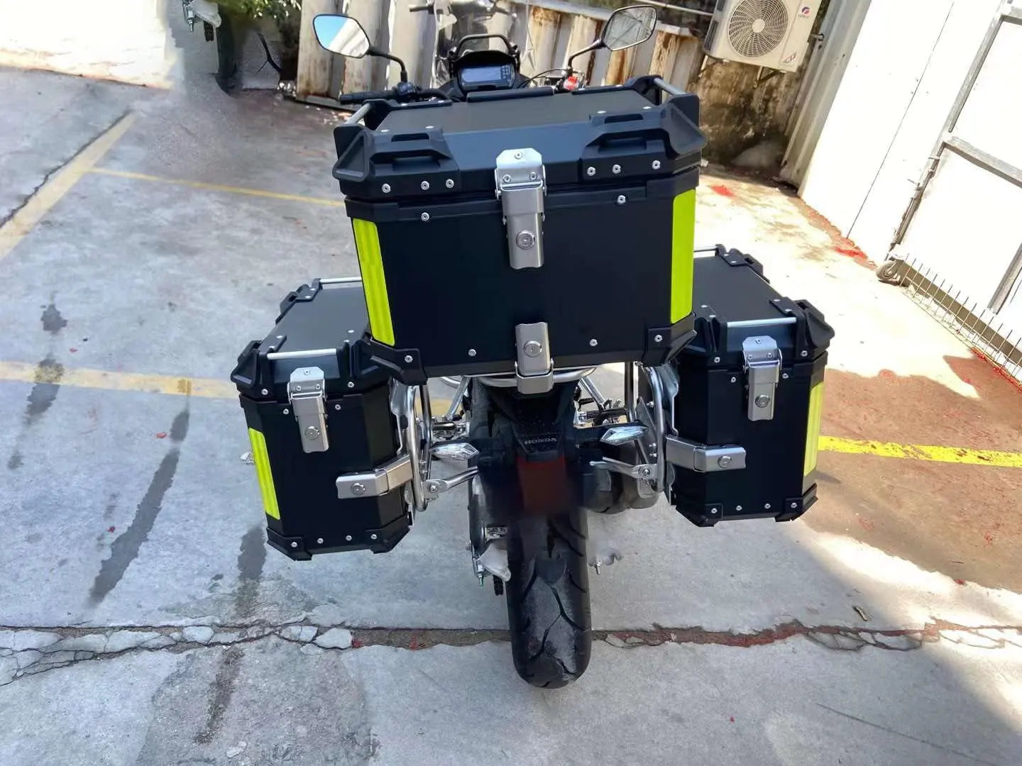 Sparewick Aluminium Panniers Set of (Top box 46 Litres and