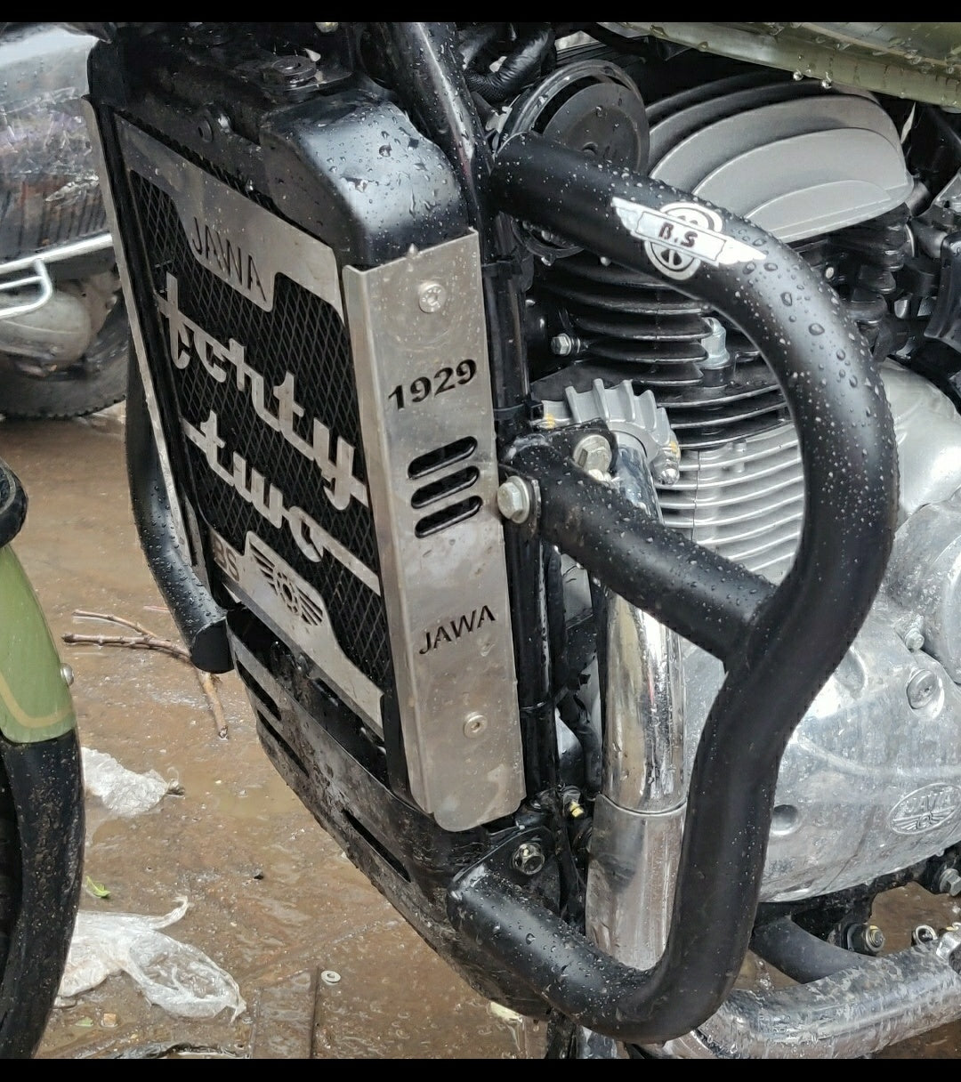 sparewick JAWA 42 RADIATOR GRILL| Sparewick India